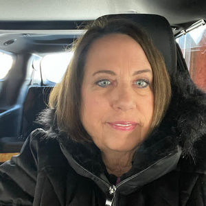 Meet your Posher, Lori